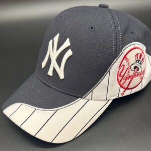 Rare 47 New York Yankees Pinstripe Logo Baseball Cap - Navy & White